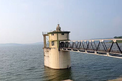 Isapur Dam